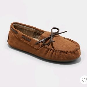 Cat & Jack Boys Lionel Moccasin Slippers